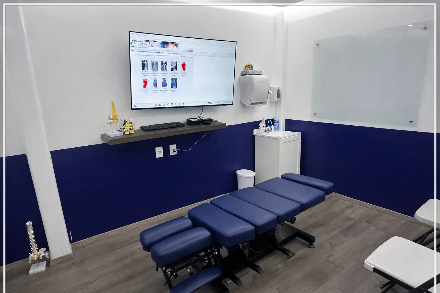 Área de terapia manual y quiropráctica Dolorfin Puebla