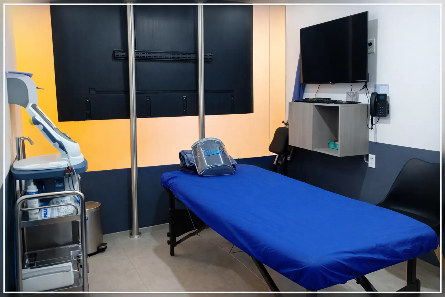 Sala de fisioterapia y rehabilitación en Dolorfin Galerías Querétaro – Santiago de Querétaro