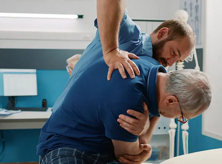 Quiropráctica para adultos mayores